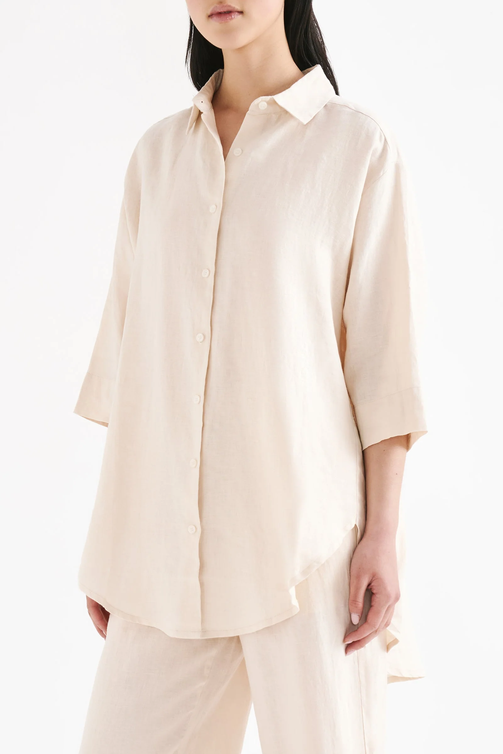 LOUNGE LINEN LONGLINE SHIRT - Image 4