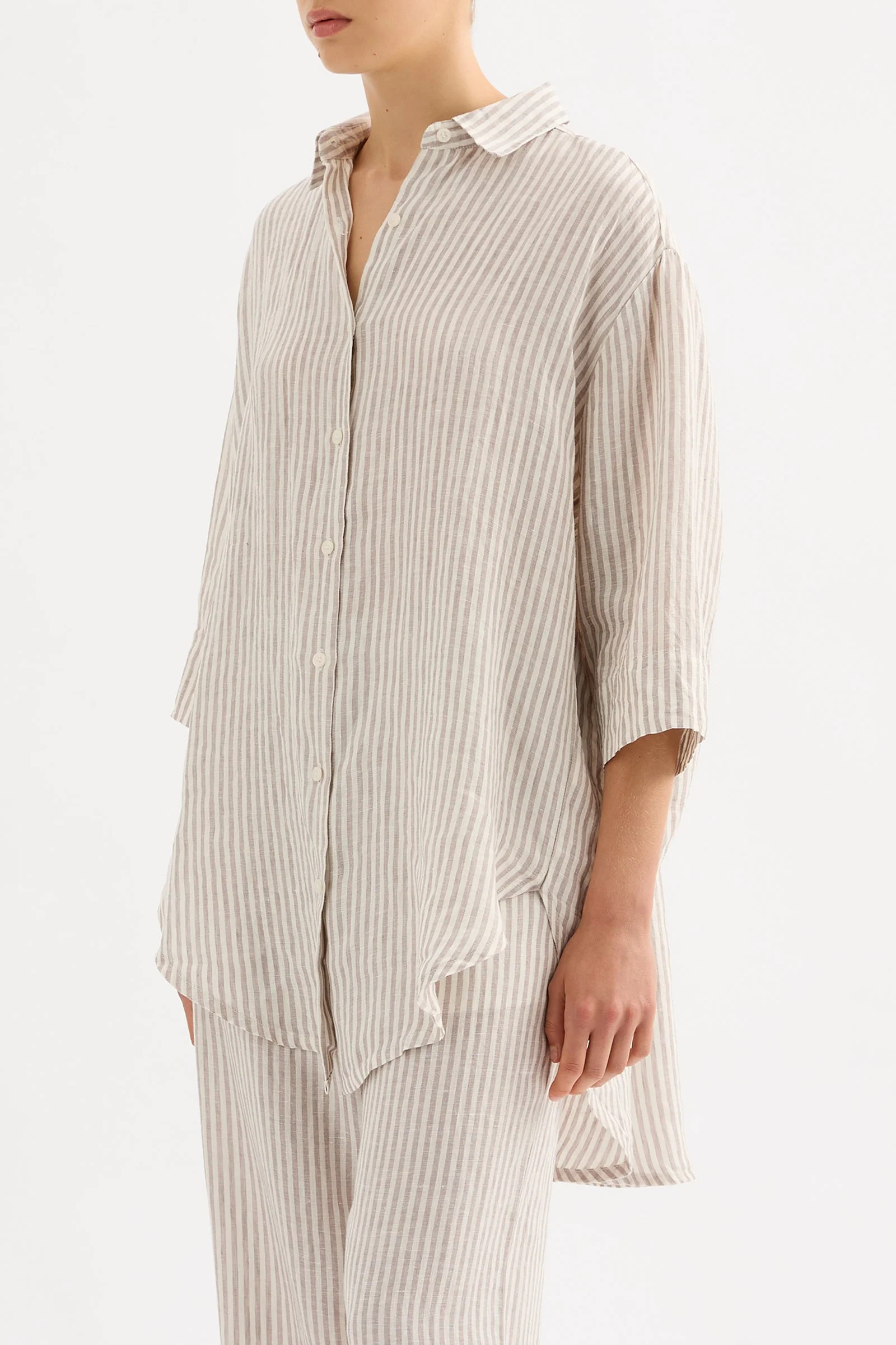 LOUNGE STRIPE LINEN LONGLINE SHIRT - Image 3