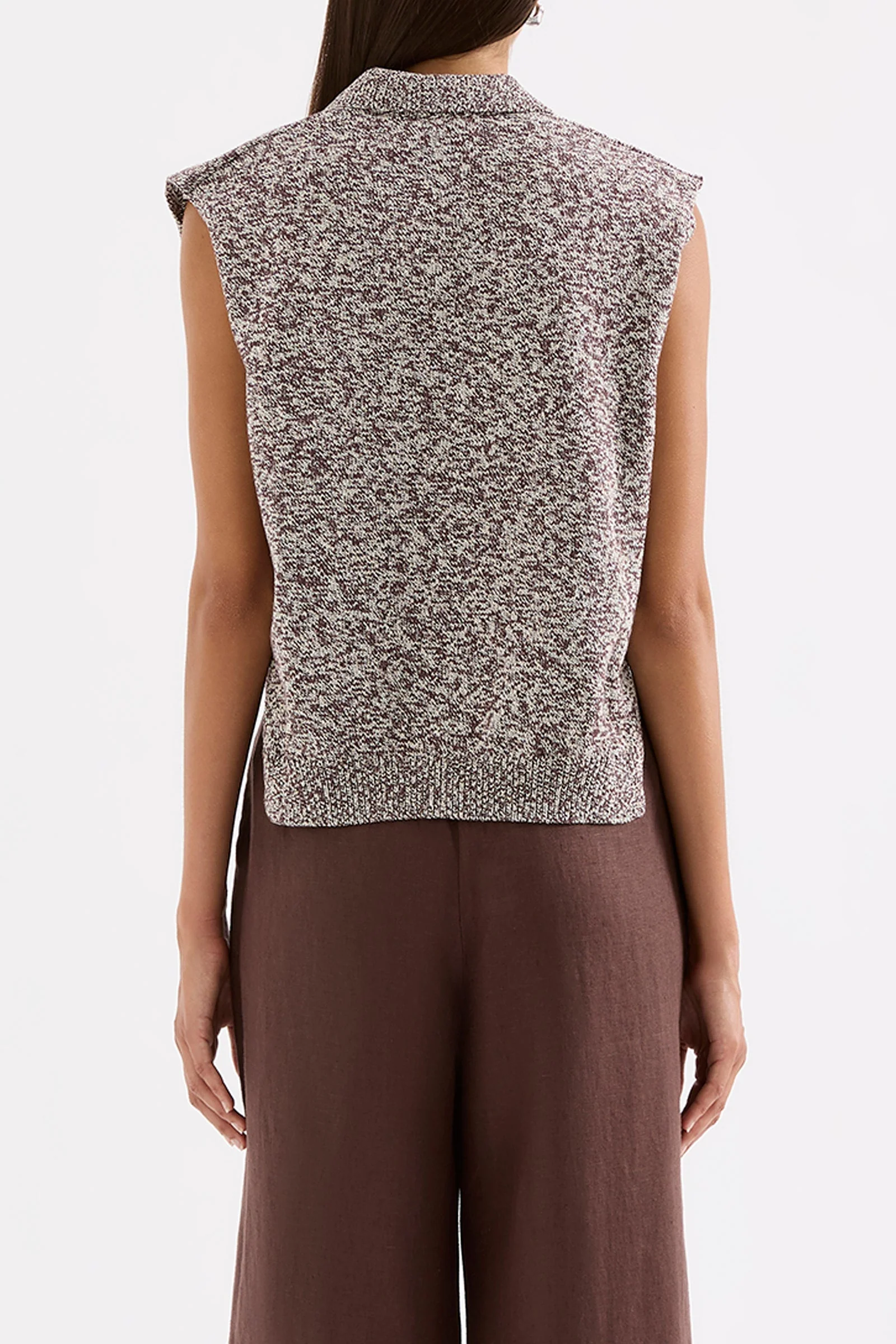 MIO KNIT VEST - Image 4