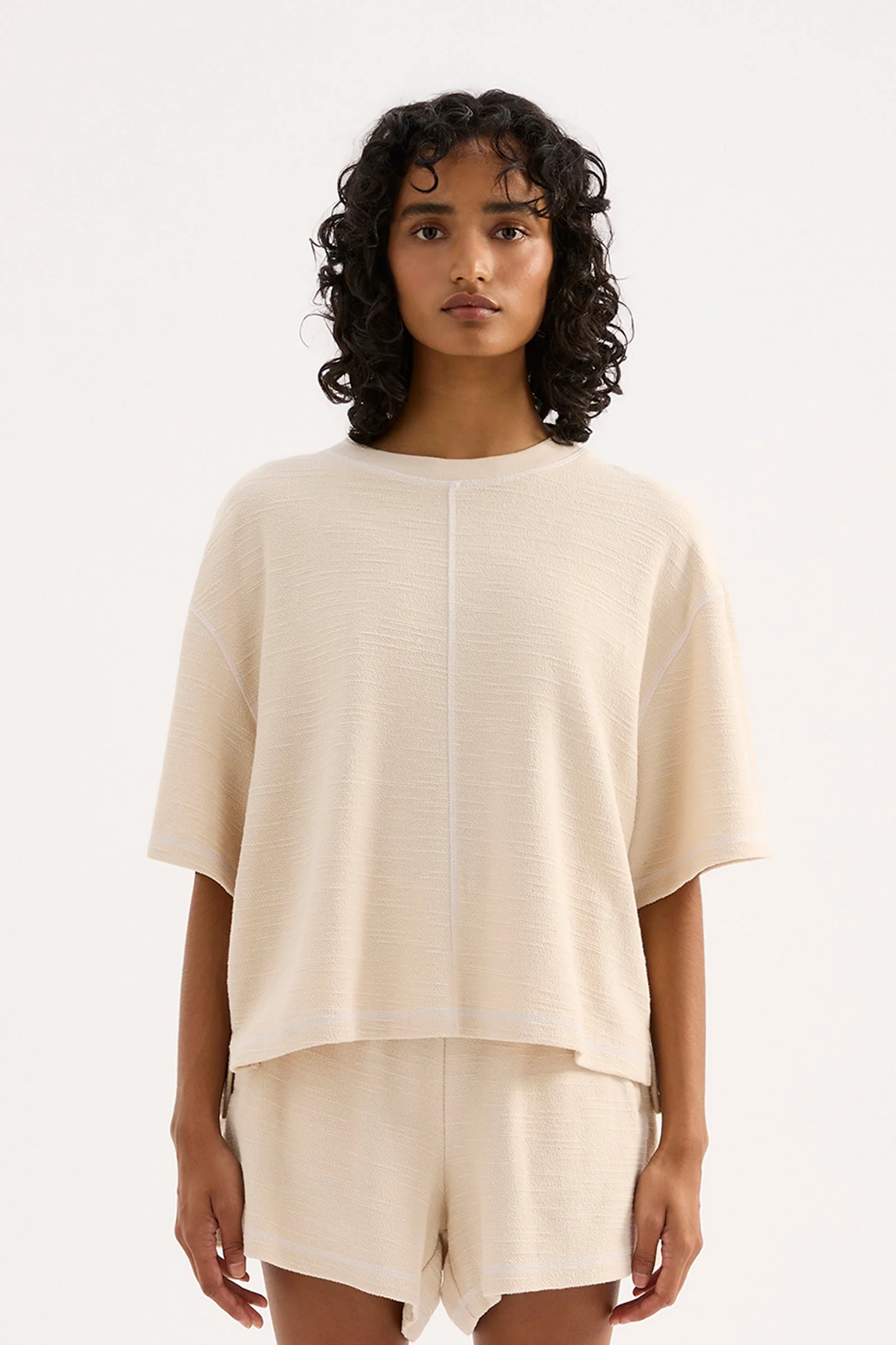 SUTTON TEE